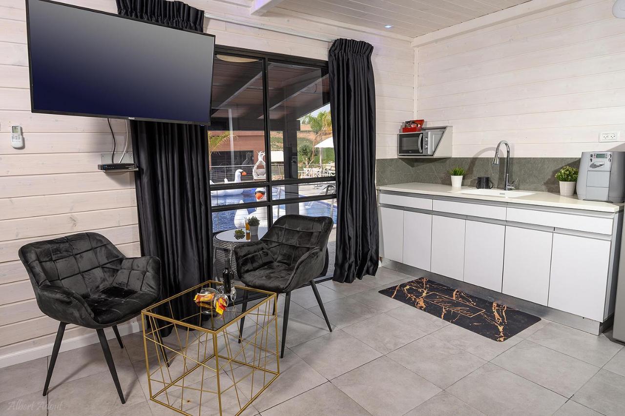אוטופיה בצפון - מתחם אירוח מפואר Otel Shahar Oda fotoğraf
